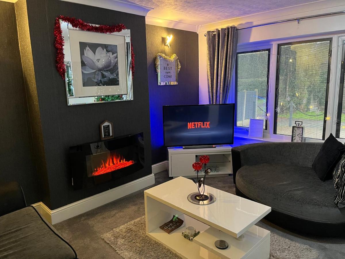 The Brook House - Spacious 3 Bed Home From Home In Burton Burton-upon-Trent Exterior foto