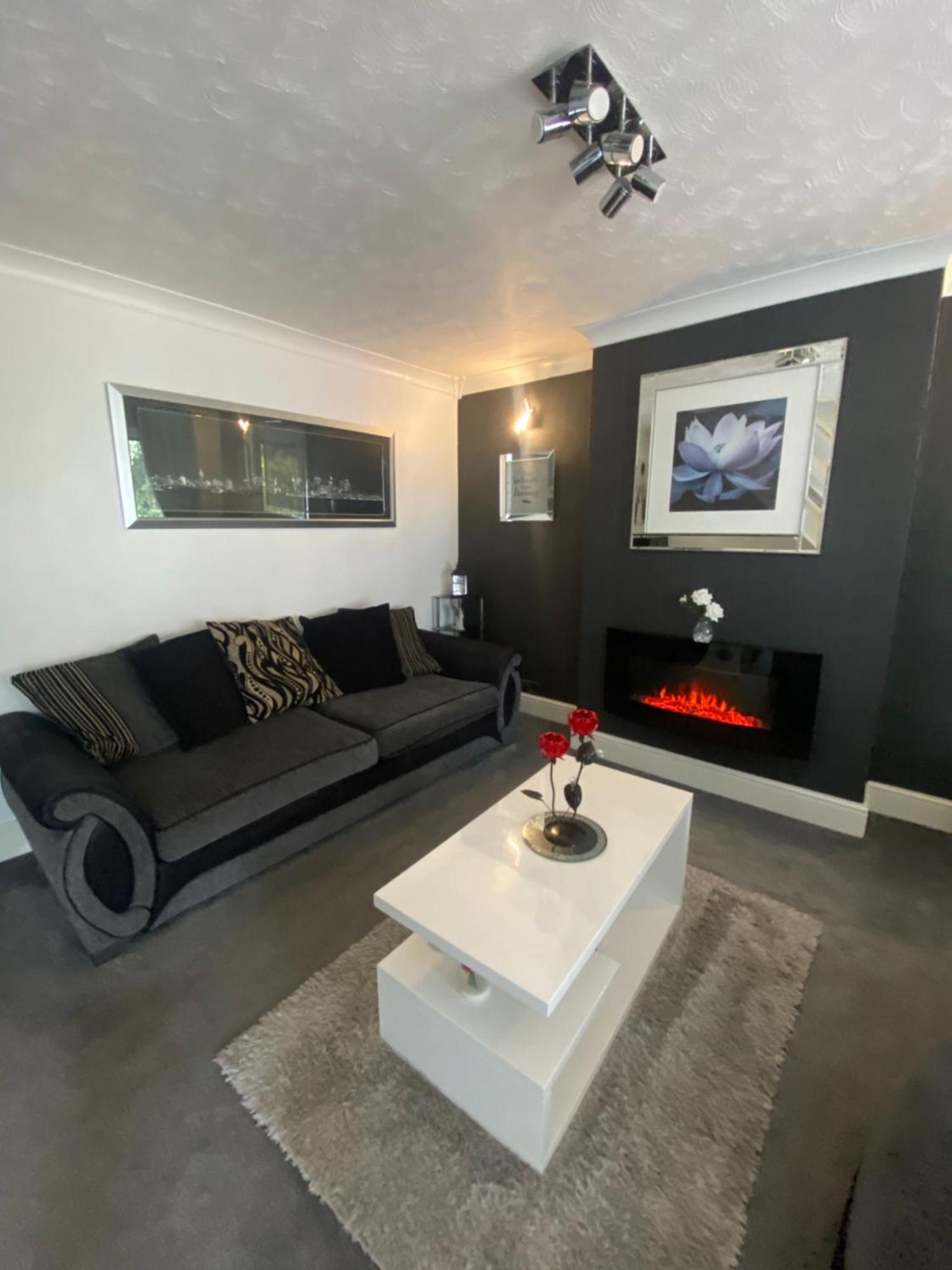 The Brook House - Spacious 3 Bed Home From Home In Burton Burton-upon-Trent Exterior foto