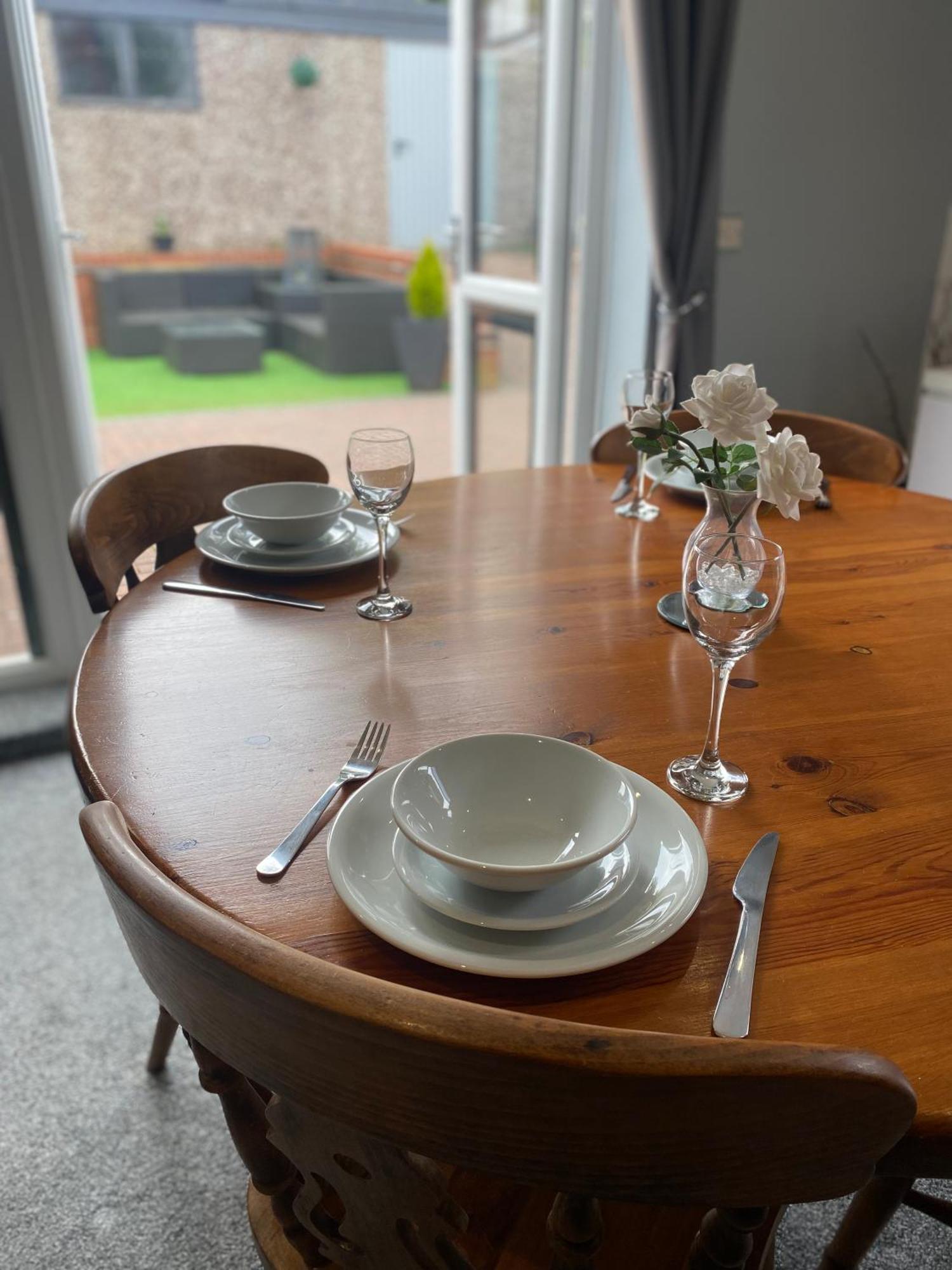 The Brook House - Spacious 3 Bed Home From Home In Burton Burton-upon-Trent Exterior foto