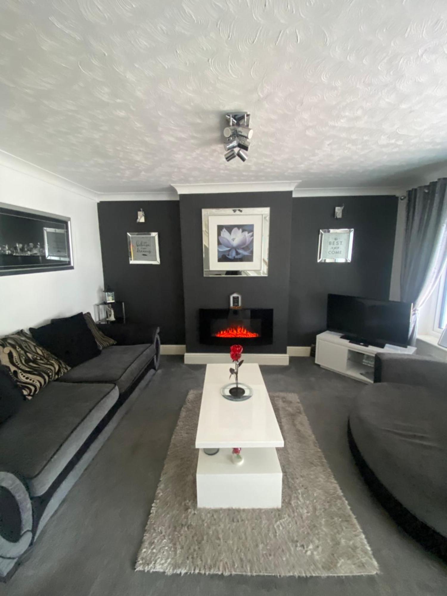 The Brook House - Spacious 3 Bed Home From Home In Burton Burton-upon-Trent Exterior foto